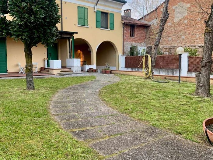 Casa con 6 locali in vendita in Pomara, Gazzuolo