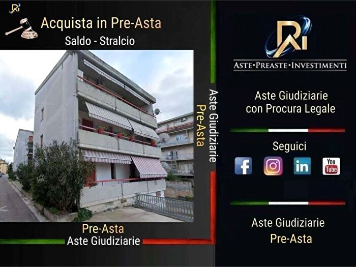 Appartamento bilocale in vendita in Via Lazio, Centro, Martinsicuro