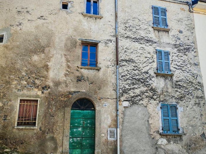 Casa con 5 locali in vendita in Via Gordona, Occagno, Schignano