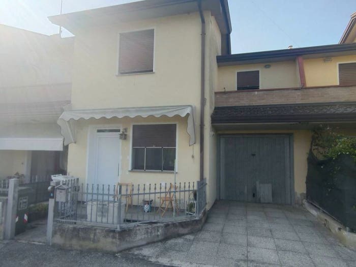 Casa quadrilocale in vendita in Ariano, Ariano nel Polesine