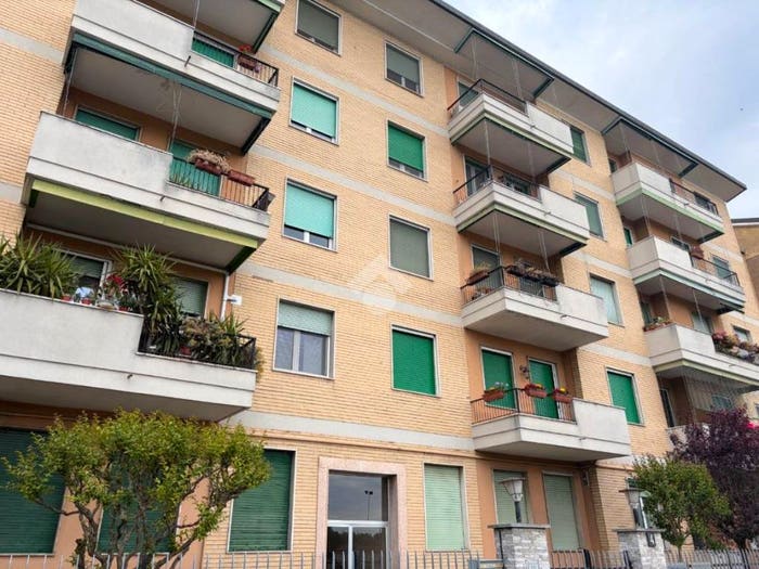Appartamento bilocale in vendita in Via Filippo Anghileri, Figino, Milano