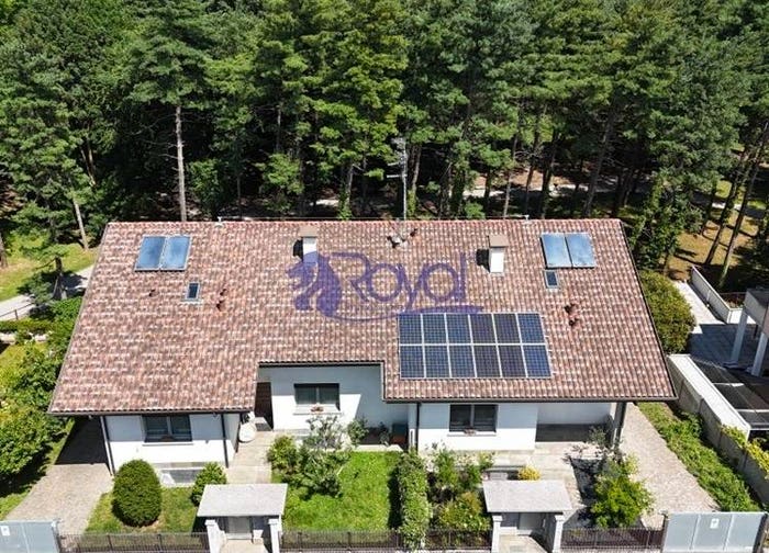 Casa con 6 locali in vendita in Via per San Giorgio, Parco Castello, Legnano