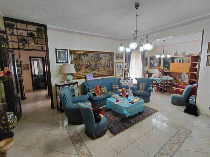 Appartamento con 5 locali in vendita in Via Dante Alighieri, Via Imera V della Vittoria Via Dante A, Agrigento