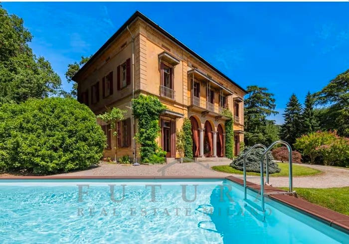 Casa con 6 locali in vendita in Via Roma, Longone al Segrino