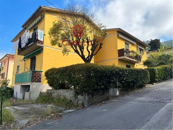 Appartamento trilocale in vendita in Viale Ricciano, Centro, Pescia
