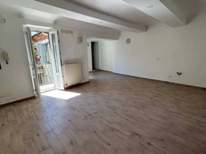 Appartamento trilocale in vendita in Via Settembre, Centro Storico, Asti