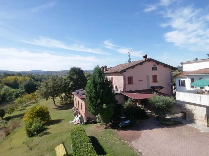 Casa con 6 locali in vendita in Via Nazionale, Centro, Maranello