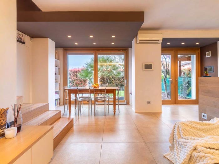 Casa con 6 locali in vendita in Via P Borsellino, Bolzano Vicentino