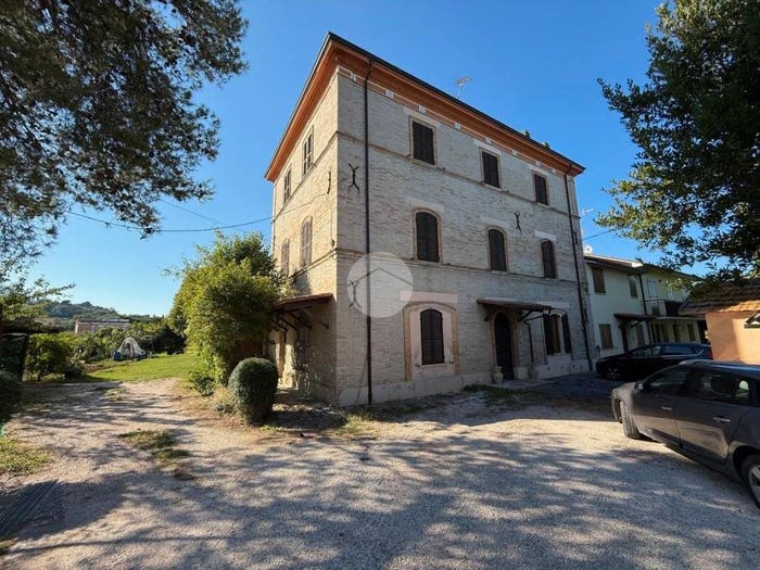Casa con 5 locali in vendita in Località Forcolo, Rosciano, Fano