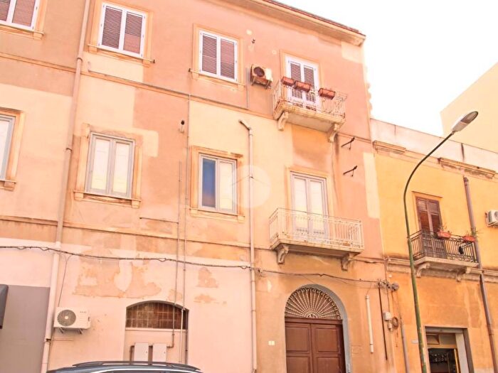 Appartamento trilocale in vendita in Via Capitano Verri, Centro, Trapani