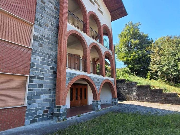 Casa con 5 locali in vendita in Centro, Ferriere
