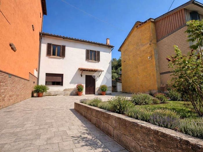 Appartamento trilocale in vendita in Via anulare, San Liberato, Narni