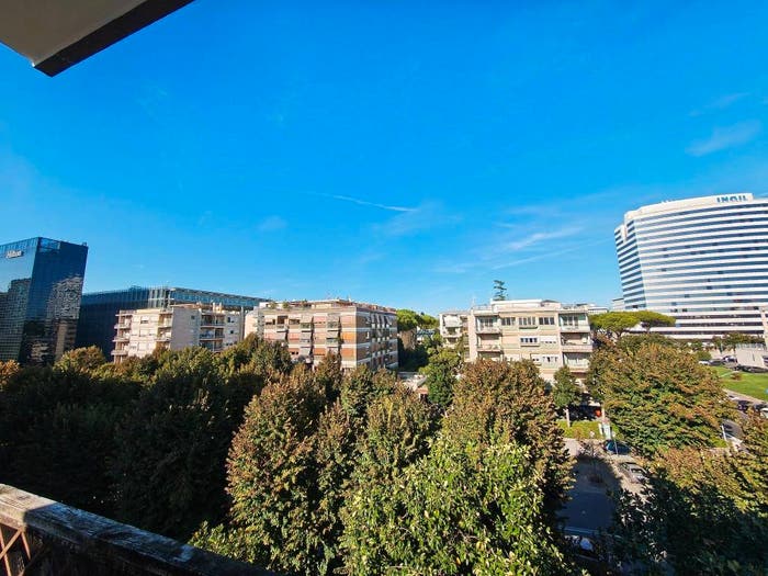 Casa con 6 locali in vendita in Viale dell'Arte, Eur, Roma