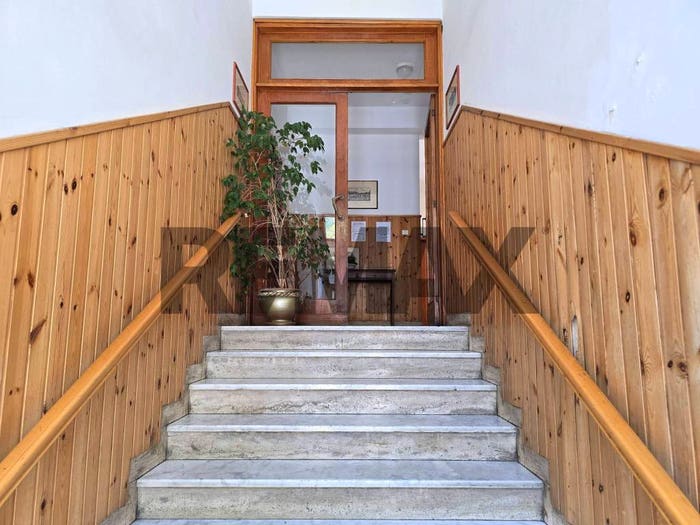 Appartamento con 5 locali in vendita in Capodimonte, Ancona
