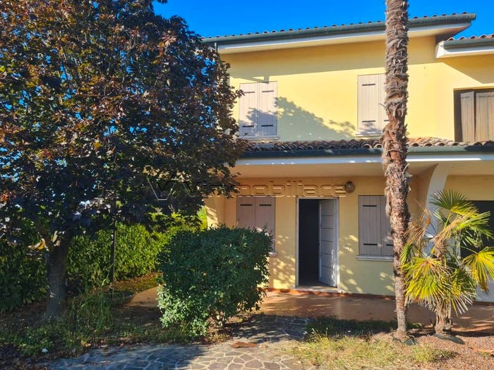 Casa con 6 locali in vendita in Via Peraro, Centro, Noventa Vicentina
