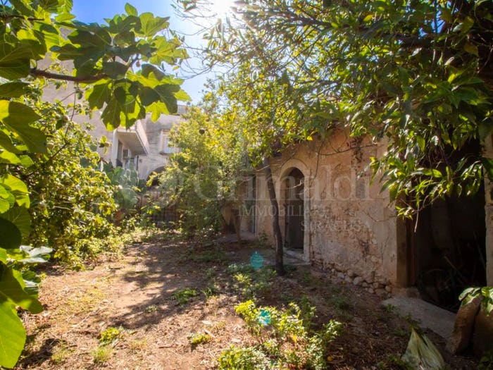 Casa con 6 locali in vendita in VIA GIUSTI, Centro, Avola