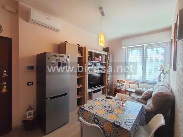 Appartamento quadrilocale in vendita in Via Francesco Belluzzi, Baia Flaminia, Pesaro