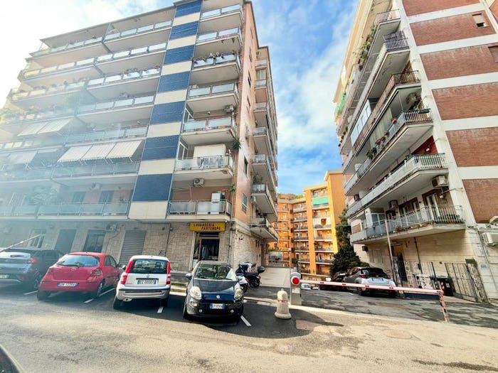 Appartamento quadrilocale in vendita in Via Pigna, Pigna Omodeo, Napoli