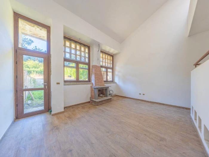 Casa con 6 locali in vendita in Via Tuscolana, Molara, Grottaferrata