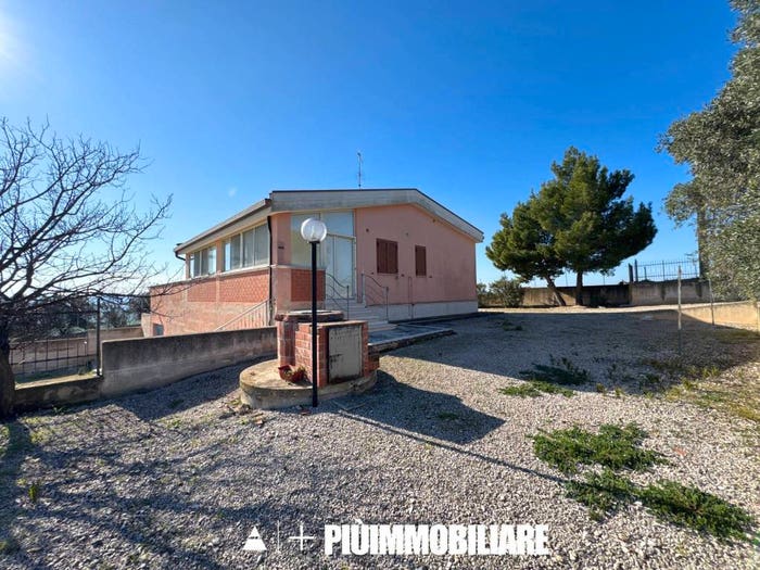 Casa trilocale in vendita in Contrada Monterotondo, Matera