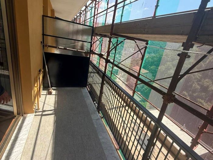 Appartamento trilocale in vendita in Via Lodi, Molassana, Genova