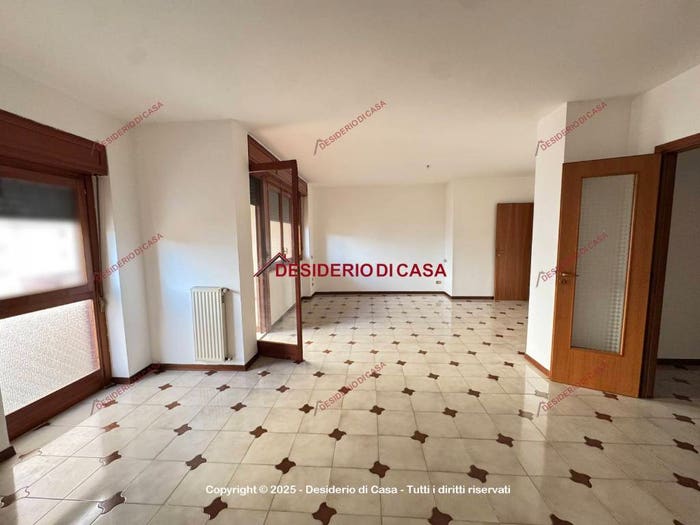 Appartamento con 5 locali in vendita in Via Papa Giovanni XXIII, Centro, Bagheria