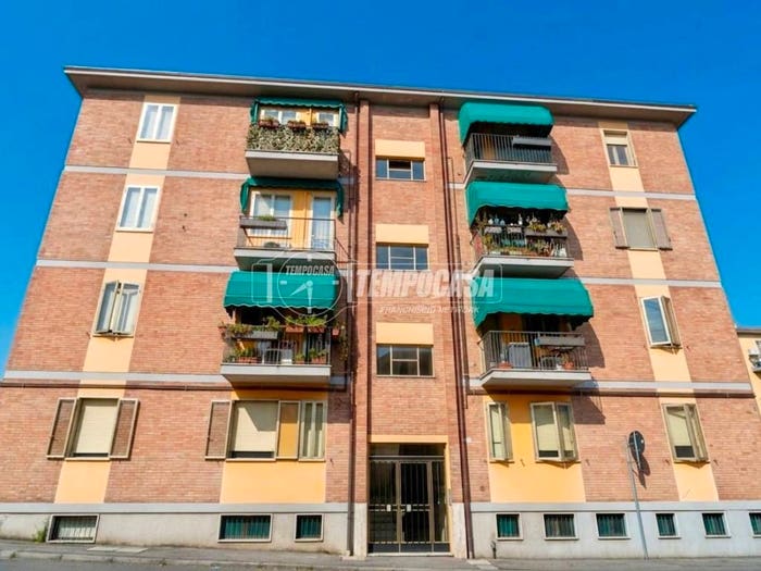 Appartamento trilocale in vendita in Via Vincenzo Monti, Foro Boario, Ferrara