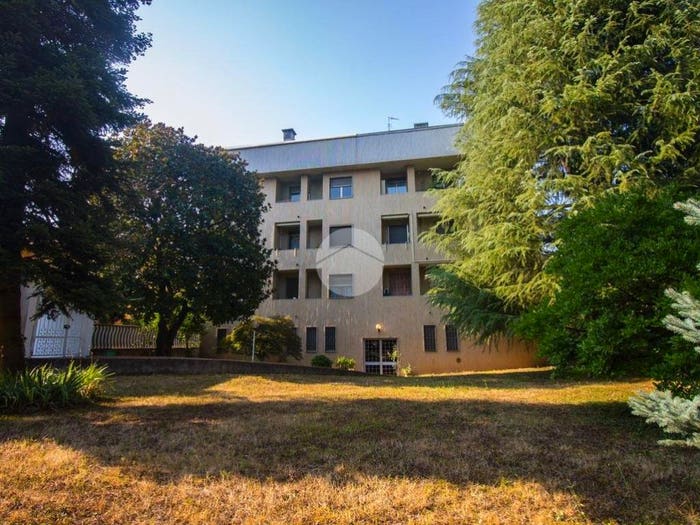 Appartamento trilocale in vendita in Via Antonio Canova, Centro, Garbagnate Milanese