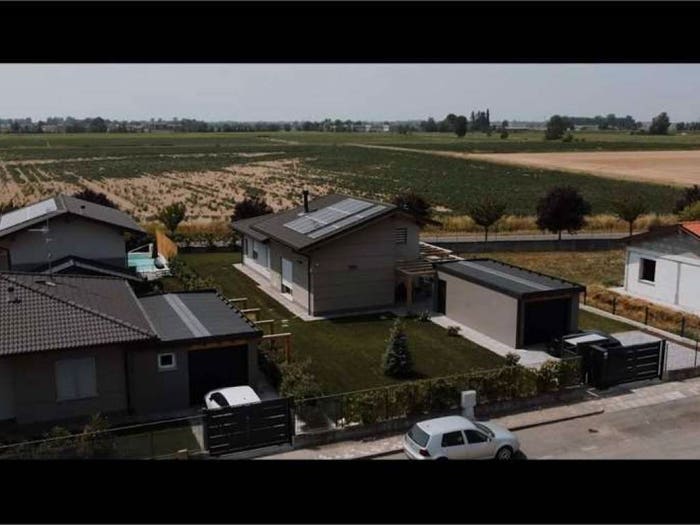 Casa quadrilocale in vendita in via degli Ontani, Sant'Alessio con Vialone