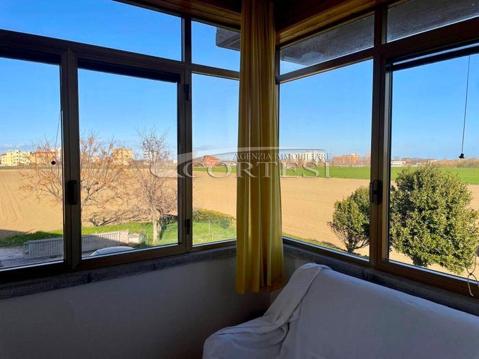 Appartamento trilocale in vendita in Via Giorgio De Chirico, Torrette Ponte Sasso, Fano