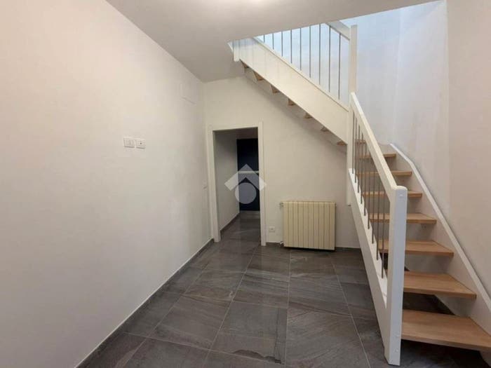Appartamento quadrilocale in vendita in Via Caffaro, Castelletto, Genova