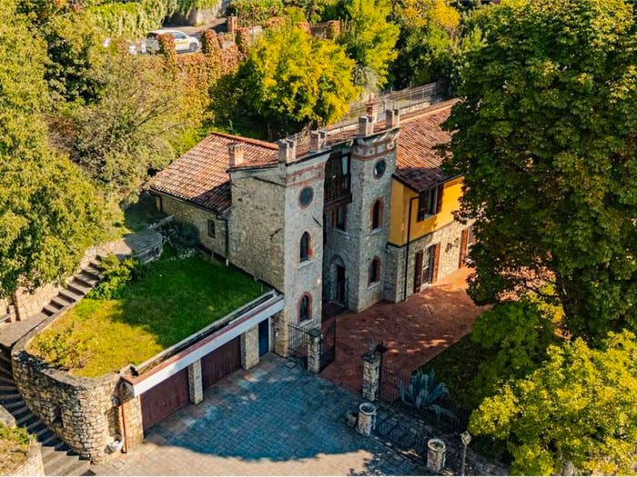 Casa con 6 locali in vendita in Via San Gottardo, Panoramica, Brescia