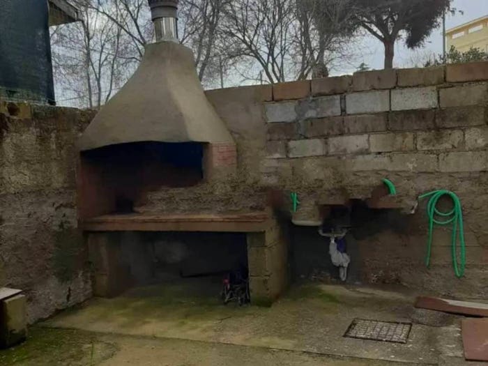 Casa con 6 locali in vendita in Via Baudioni, Centro, Laconi