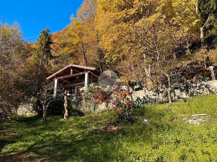 Casa bilocale in vendita in Località Carnino, Ossimo