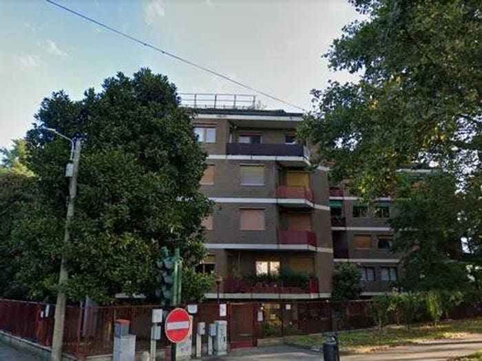 Appartamento trilocale in vendita in Viale Cesare Battisti, Parco, Monza