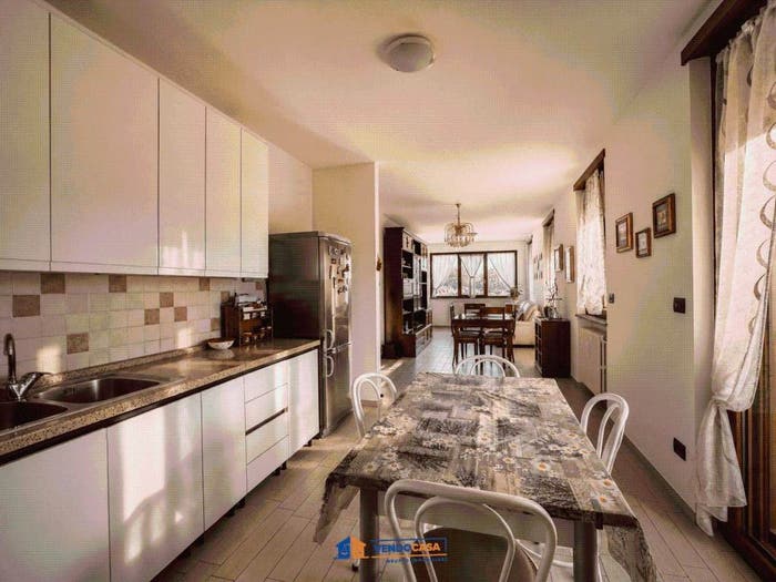 Appartamento quadrilocale in vendita in Via dei Carri, Isola d'Asti
