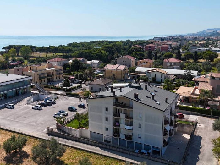 Casa monolocale in vendita in Piazza Peppino De Filippo, Villa Fumosa, Pineto