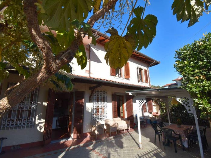 Casa con 5 locali in vendita in Via G Spinetti, Centro, Forte dei Marmi