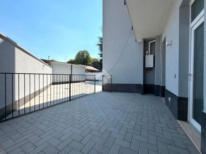 Appartamento trilocale in vendita in Via Giacomo Matteotti, Rescaldina