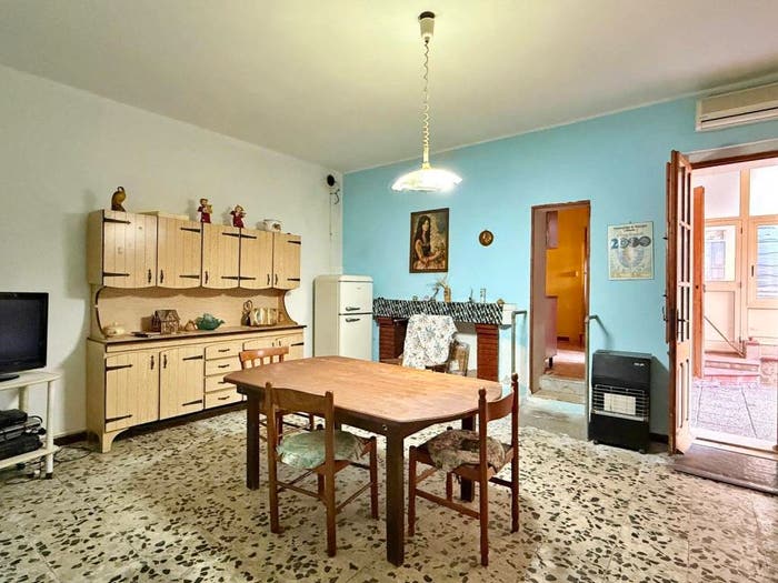 Casa con 6 locali in vendita in Vico Giuseppe Garibaldi, Siliqua
