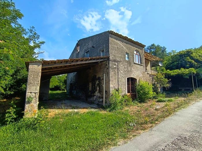 Casa con 6 locali in vendita in Strada Vicinale Frostella, Caiazzo