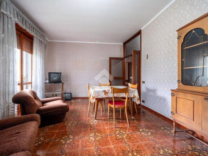 Casa quadrilocale in vendita in Via Irma Ferrari Salvi, Centro, Bore