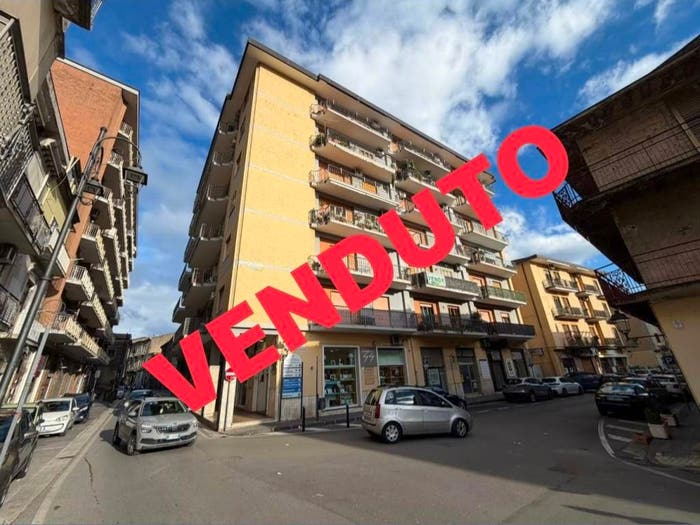 Appartamento trilocale in vendita in Via Antonio Rescigno, Centro, Castel San Giorgio