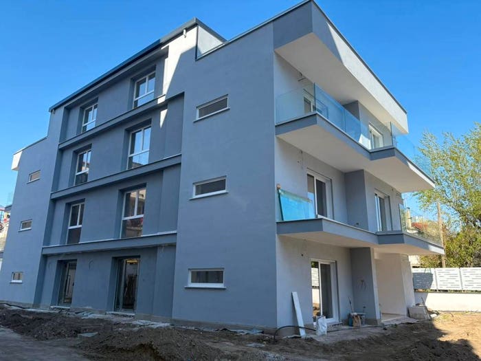 Appartamento trilocale in vendita in Via San Giacomo, Centro, Casalnuovo di Napoli