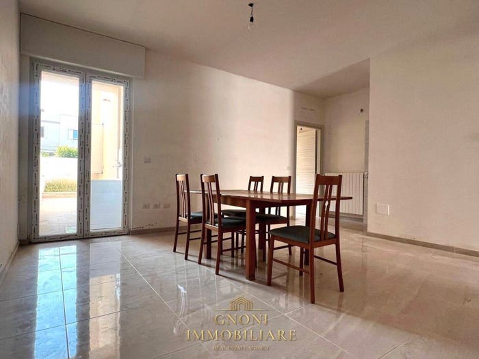 Appartamento trilocale in vendita in Via Soletum, Alezio