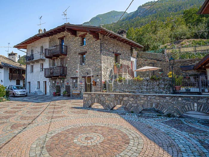 Casa quadrilocale in vendita in Località Cretes, Centro, Pollein
