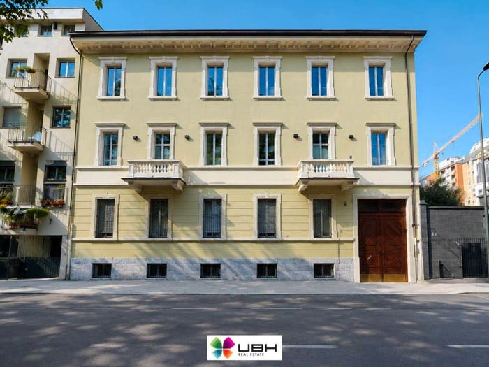 Appartamento quadrilocale in vendita in Viale Liguria, Navigli Darsena, Milano
