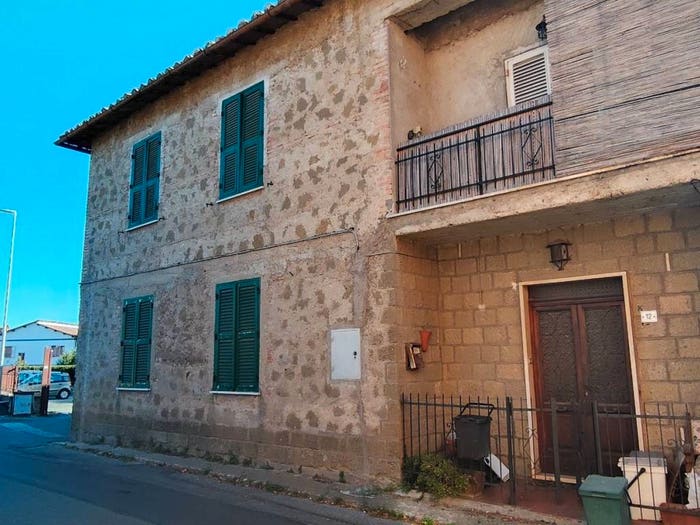 Appartamento quadrilocale in vendita in Via Strada Croce, Manziana