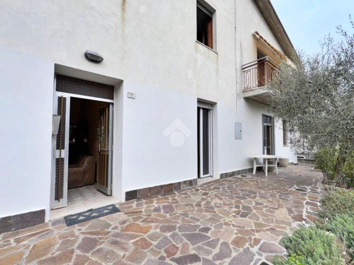 Casa con 6 locali in vendita in Via villa parigi, Trebbio Di Montegridolfo, Montegridolfo