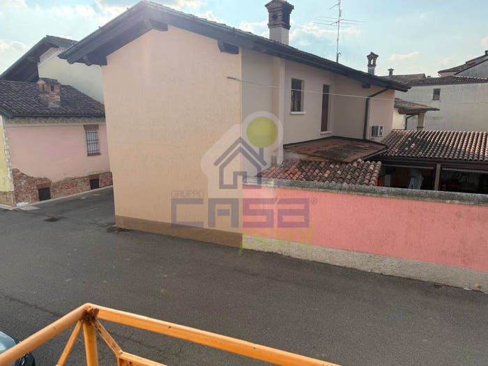 Casa con 5 locali in vendita in via bachelet, Centro, Borgo San Giacomo
